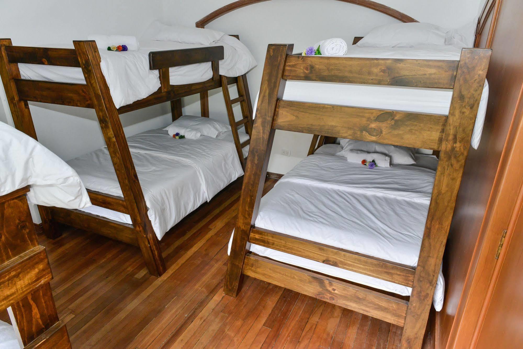 Mi Llave Hostels Bogotá Extérieur photo
